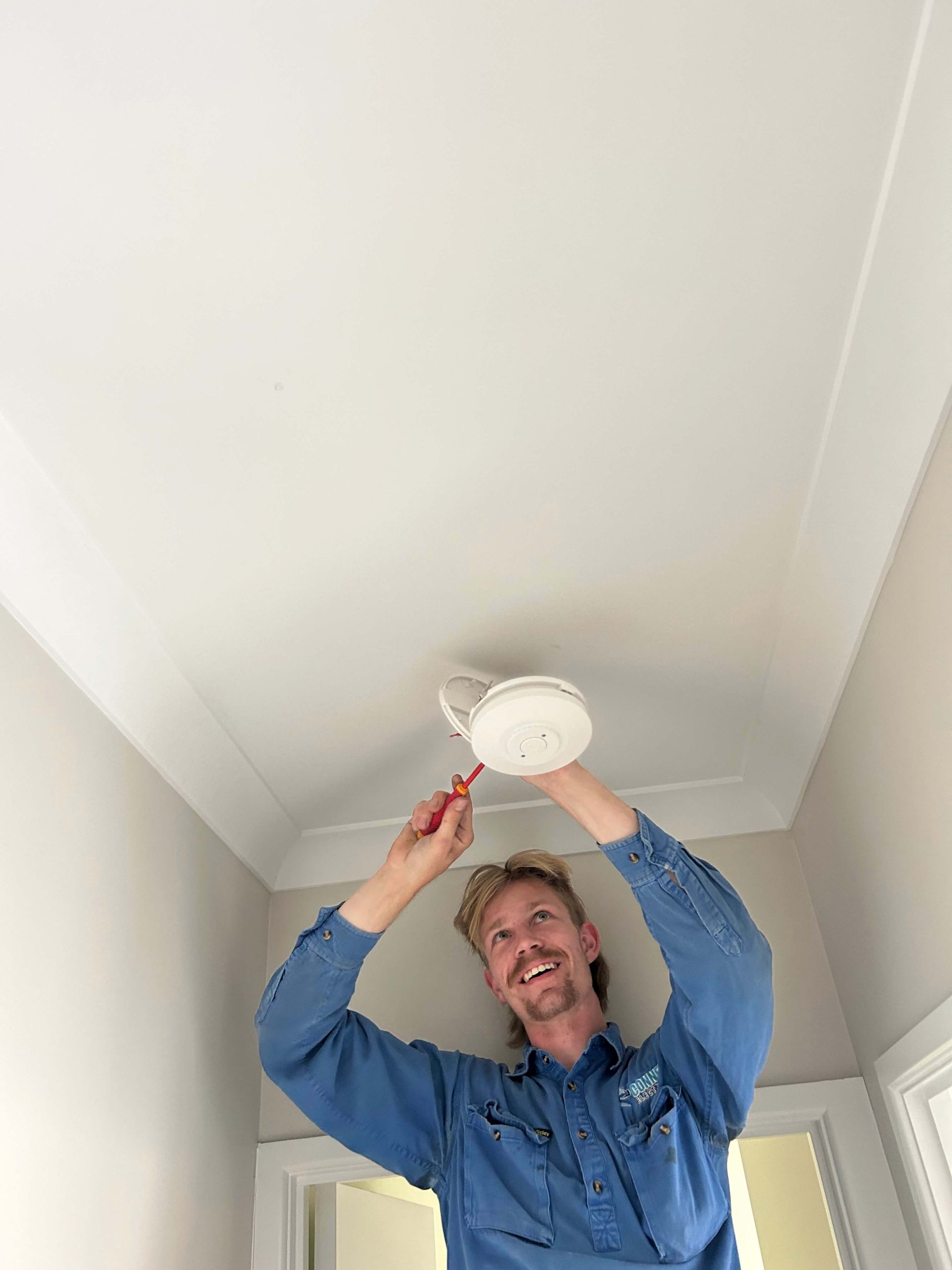 Ceiling Light Repair - Connex Electrical Services